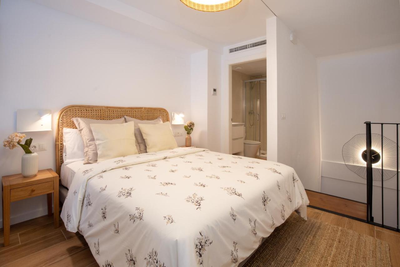 Apartup Opera Loft Love Valencia Eksteriør bilde
